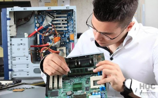 10 Dấu Hiệu Cảnh Báo Cần Bảo Trì Máy Tính Định Kỳ